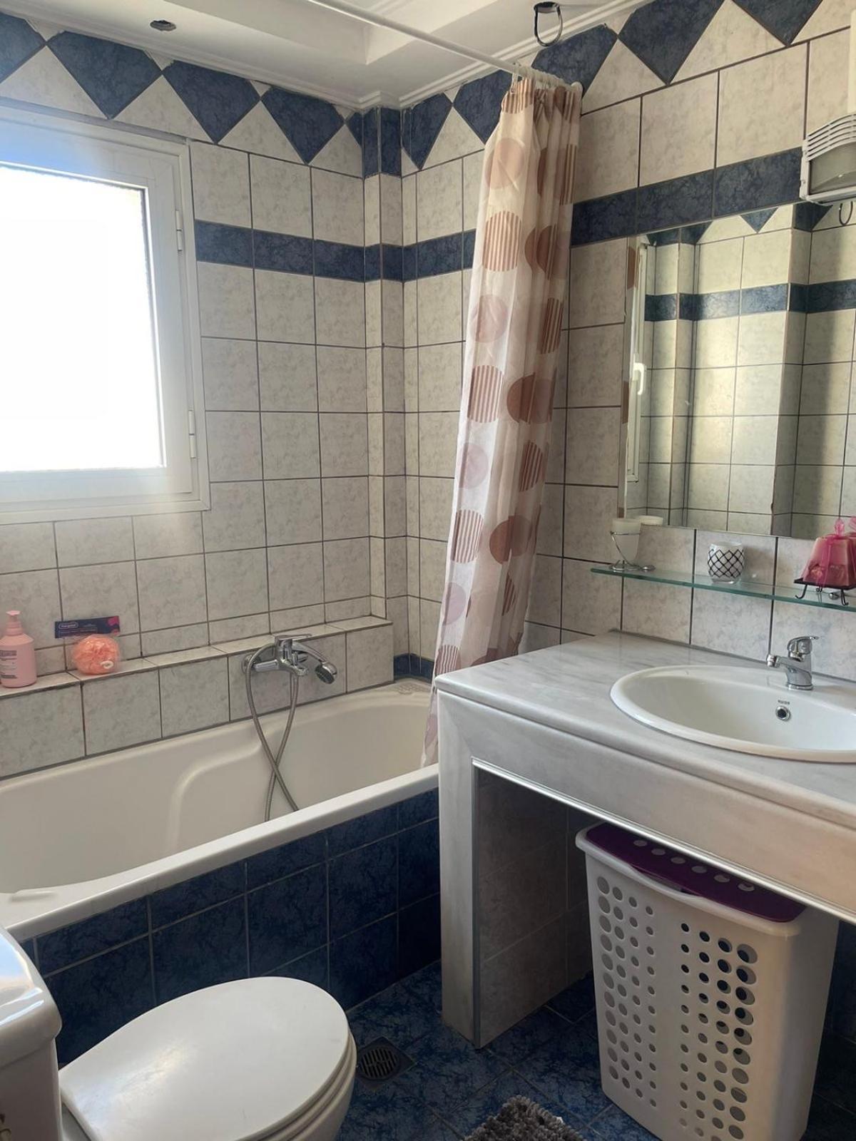 Bright Apartment, Spacious Near The Center Trikala  Exterior foto